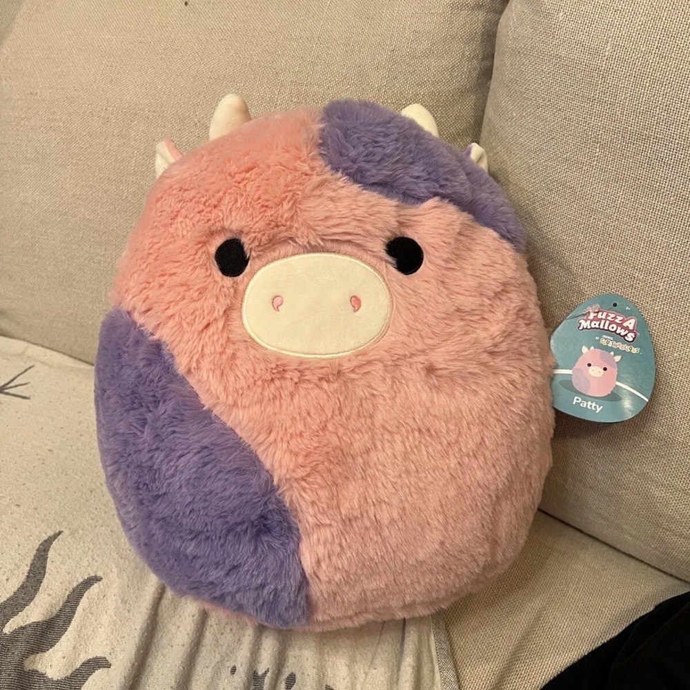 Squishmallows fuzzamallows 12” Patty the pink & purple cow